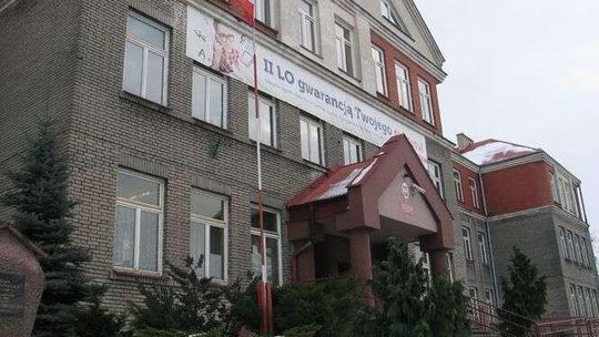 Uczeń miał mieć indywidualne nauczanie, dyrektor szkoły go nie zorganizowała