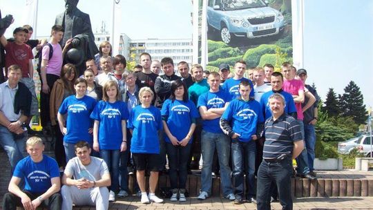 Uczniowie z Hrubieszowa zwiedzali fabrykę skody w Czechach