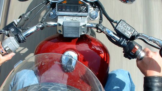 Ukradł motocyklowy kask