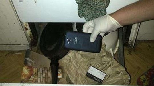 Ukradł telefon i ukrył go w kuchence gazowej