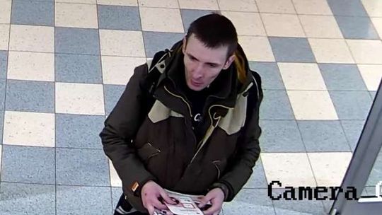 Ukradł telefon z salonu. Wszystko nagrała kamera. Kto go rozpoznaje?
