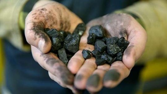 Ukradł tonę węgla. Wynosił go w torbie turystycznej