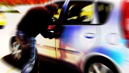 "Ukradli mi nissana". Właścicielka najadła się wstydu