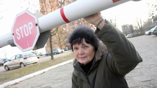 Ul. Daszyńskiego: Przez 15 lat płaciła za większą działkę niż dzierżawiła
