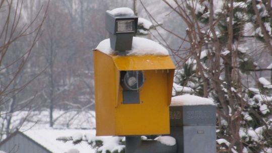 Ul. Diamentowa: Zima kontra fotoradar. Kto wygra?