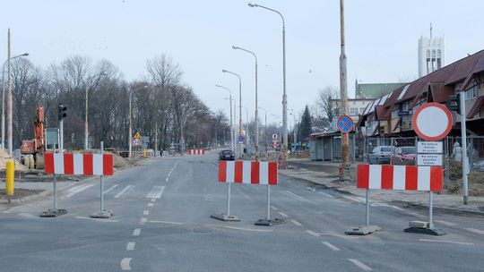 Ul. Fabryczna już zamknięta. Jak sprawdzą się objazdy w dzień powszedni?