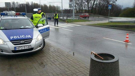 Ul. Filaretów: Potrącenie na pasach. Kobieta zmarła w szpitalu