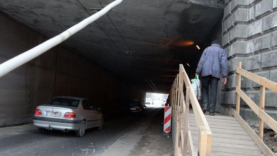 Ul. Kunickiego: Na przejazd pod wiaduktem możemy jeszcze poczekać 
