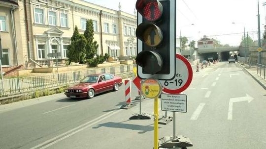 Ul. Kunickiego: Od dziś znowu będzie można jeździć pod wiaduktem