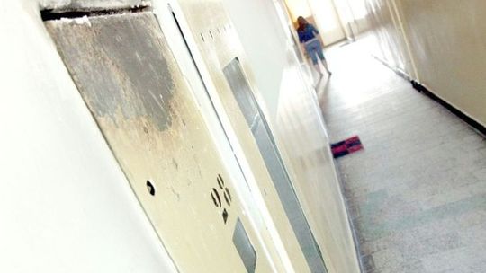 Ul. Kurantowa: Najpierw podpalenia, a teraz gaz w windzie?