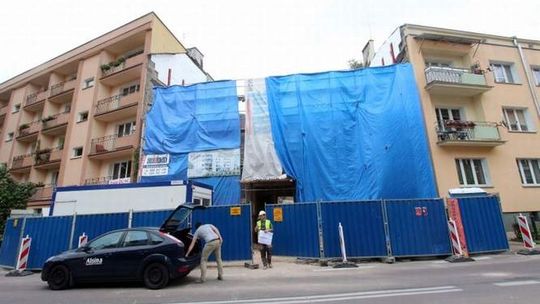 Ul. Leszczyńskiego: Robotnicy znaleźli 30 pocisków moździerzowych