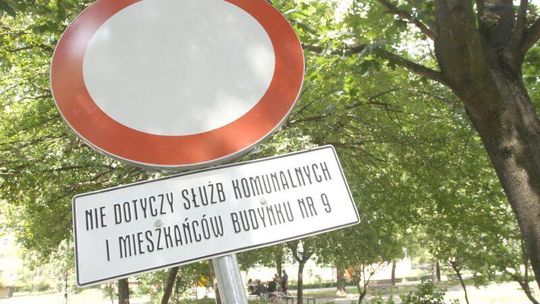 Ul. Lipińskiego: Zakaz wjazdu nie wszystkim się podoba