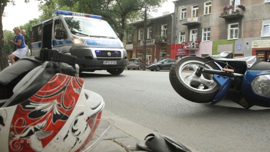 Ul. Zamojska: Zderzenie skutera z samochodem. 14-latek w szpitalu