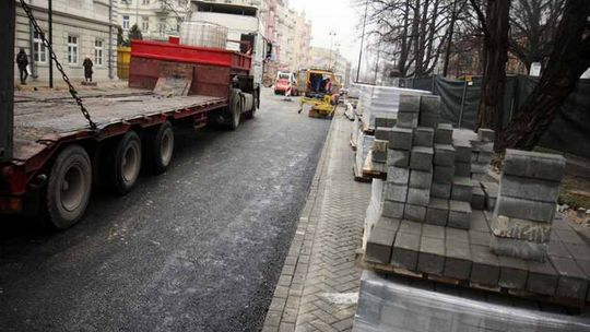 Ulica 3 Maja zamknięta w weekend, drogowcy ułożą asfalt
