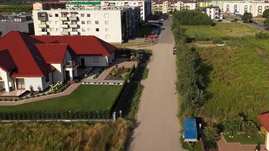 Ulica Stefana Batorego w Białej Podlaskiej zyska asfalt i chodnik. Tego chcieli mieszkańcy 