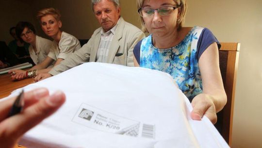 Umowy na wywóz odpadów. Kto się obudzi z ręką w śmietniku?