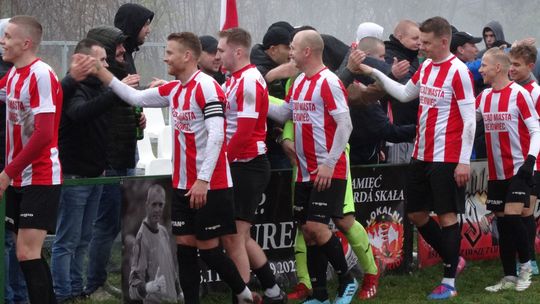 Unia Rejowiec niepokonana u siebie