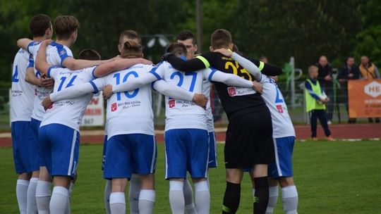 Unia – Victoria 3:1. Szampany wystrzeliły w Hrubieszowie!