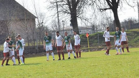 Unia Żabików odmładza skład przed ligą