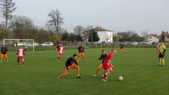 Unia Żabików - Unia Krzywda 1:4. Wyniki bialskiej klasy okręgowej