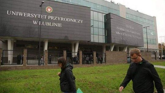 Uniwersytet Przyrodniczy sprzedaje grunty. Potrzebuje pieniędzy na inwestycje