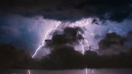 Upał, a potem gwałtowne ulewy i burze. Dwa alerty IMGW dla Lubelszczyzny
