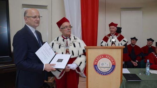 Uroczysta inauguracja w WSSP. Studia rozpoczęło 800 studentów [zdjęcia]