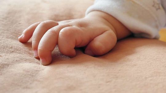 Urodziła dziecko, wyszła z domu i wrzuciła je do rzeki. Śledczy: Planowała zabójstwo od miesięcy