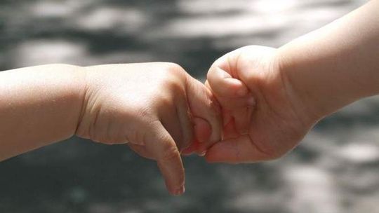 Urodziła siedmioro dzieci. Żadne z nią nie mieszka. Dwoje najmłodszych oddała sama