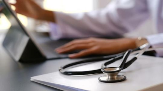 Urologia - specjalność chirurgiczna zajmująca się schorzeniami układu moczowo-płciowego