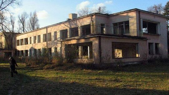 Urząd chce zlikwidować ruderę w centrum Lubartowa