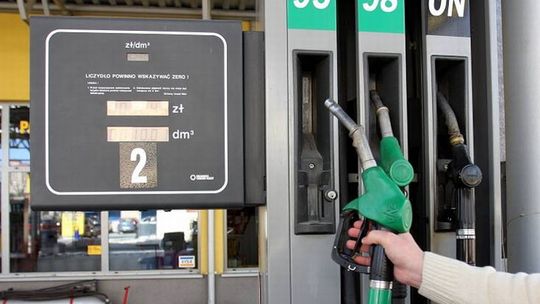 Urząd Miasta kupi 27 tys. litrów benzyny i 13 tys. litrów ropy