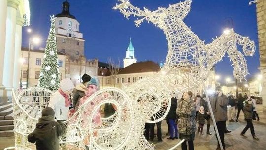 Urząd Miasta kupił świecącego anioła. Będzie nową ozdobą deptaka
