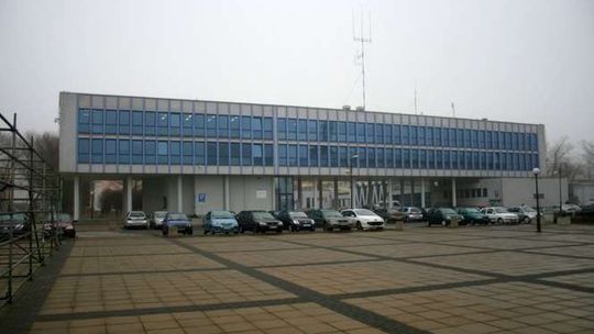 Urząd Miasta zatrudnił firmę doradczą. Chce odzyskać pieniądze