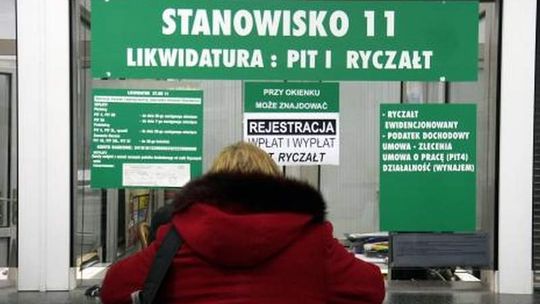 Urząd Skarbowy: Zabrakło pieniędzy na pensje. "Kazali nam wyjść"