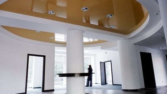 Urzędnicy dostali nową siedzibę. Koszt inwestycji: 12 mln złotych (zdjęcia)