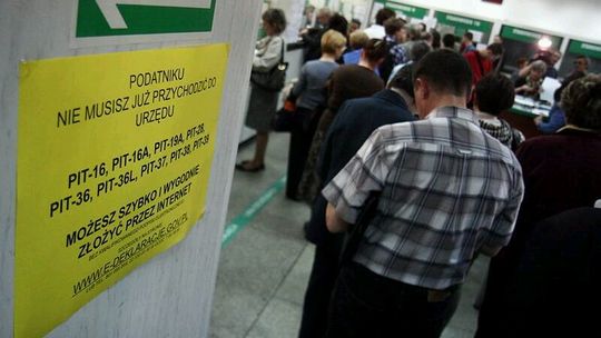 Urzędnicy skarbówki sprawdzają, firma bankrutuje