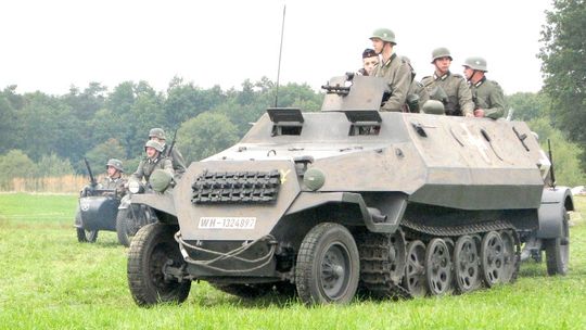 Urzędnicy z Tomaszowa Lubelskiego poszukują wozów bojowych