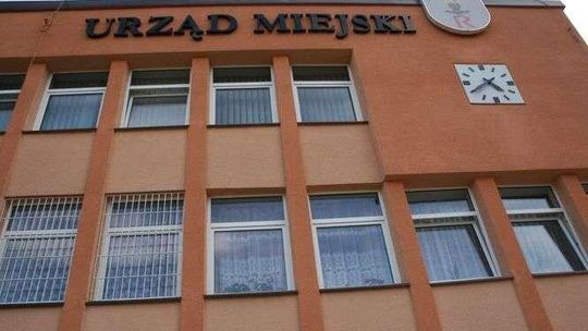 Urzędnik przyszedł pijany do pracy. Co zrobił burmistrz? "Sprawę uważam za skończoną"