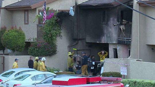 USA: Samolot spadł na dom w Los Angeles. Dwie osoby nie żyją