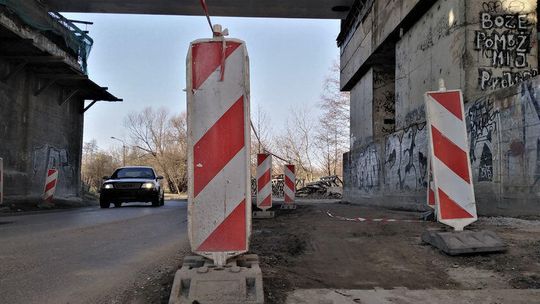 Utrudnienia na ul. Janowskiej w Lublinie. Zmieni się organizacja ruchu pod mostem kolejowym