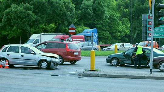 Utrudnienia na ważnym skrzyżowaniu. Ogromne korki