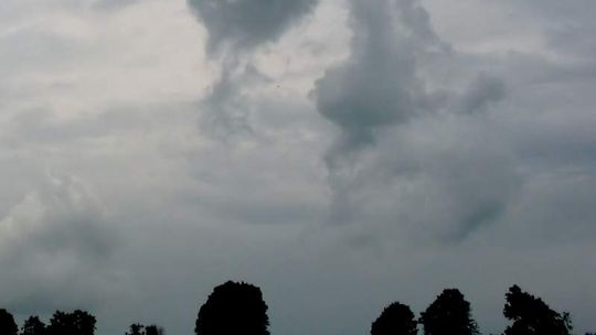 Uwaga, idą burze z porywistym wiatrem