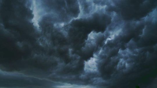 Uwaga na burze z ulewnym deszczem