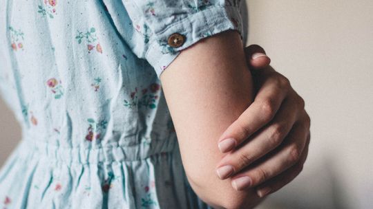 Uwaga, oszuści mają nową metodę - na sukienkę