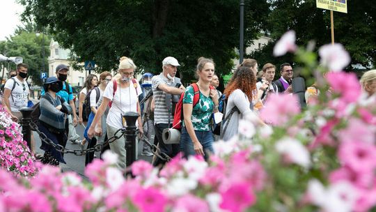 Uwaga, pielgrzymi na jezdni. W środę rusza 43. Piesza Pielgrzymka na Jasną Górę