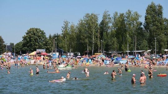 Uwaga, zakaz kąpieli