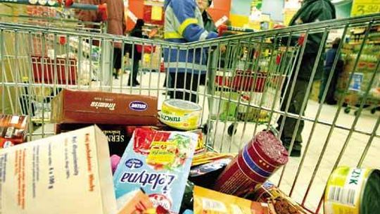 Uważaj na \"magię świąt\". Takimi chwytami sprzedawcy kuszą klientów