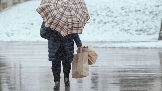 Uważajmy na drogach. Może być ślisko