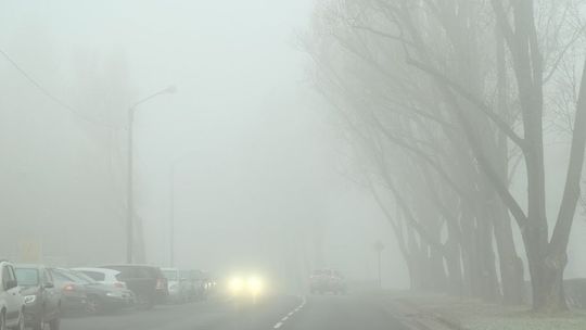 Uważajmy na drogach! Nad całym województwem mgły